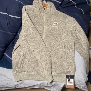 The North Face Men’s Heather Gray Full-Zip Hooded Fleece